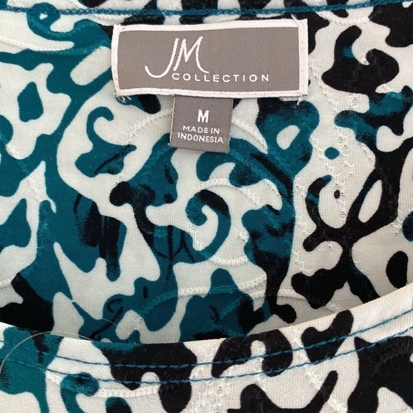 Top from JM Collection at Macys. Gorgeous modern print. Long sleeves. Medium - Picture 4 of 7
